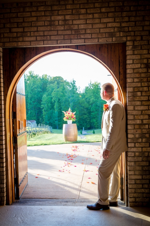 Potomac Point Winery Wedding | Angela Powell Woulfe, Powell Woulfe Photography