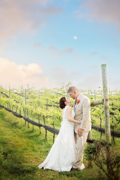 Potomac Point Winery Wedding | Angela Powell Woulfe, Powell Woulfe Photography