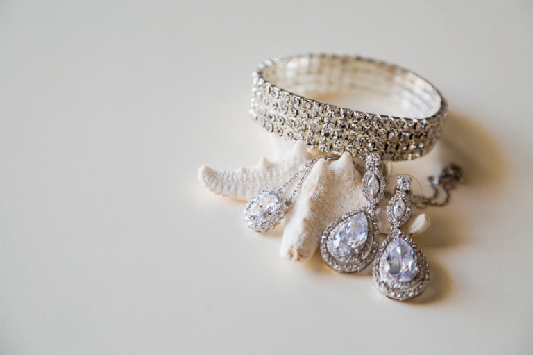 To see more from Jess + Justin's Wedding Day, please visit my friend, Jen Harvey